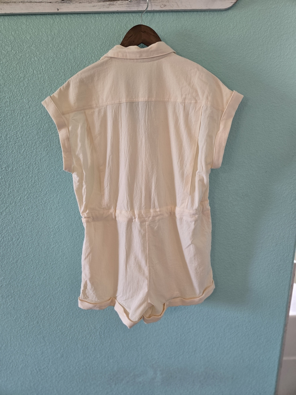 Ces Femme Cream Zipper-Front Utility Romper - Picture 2 of 5